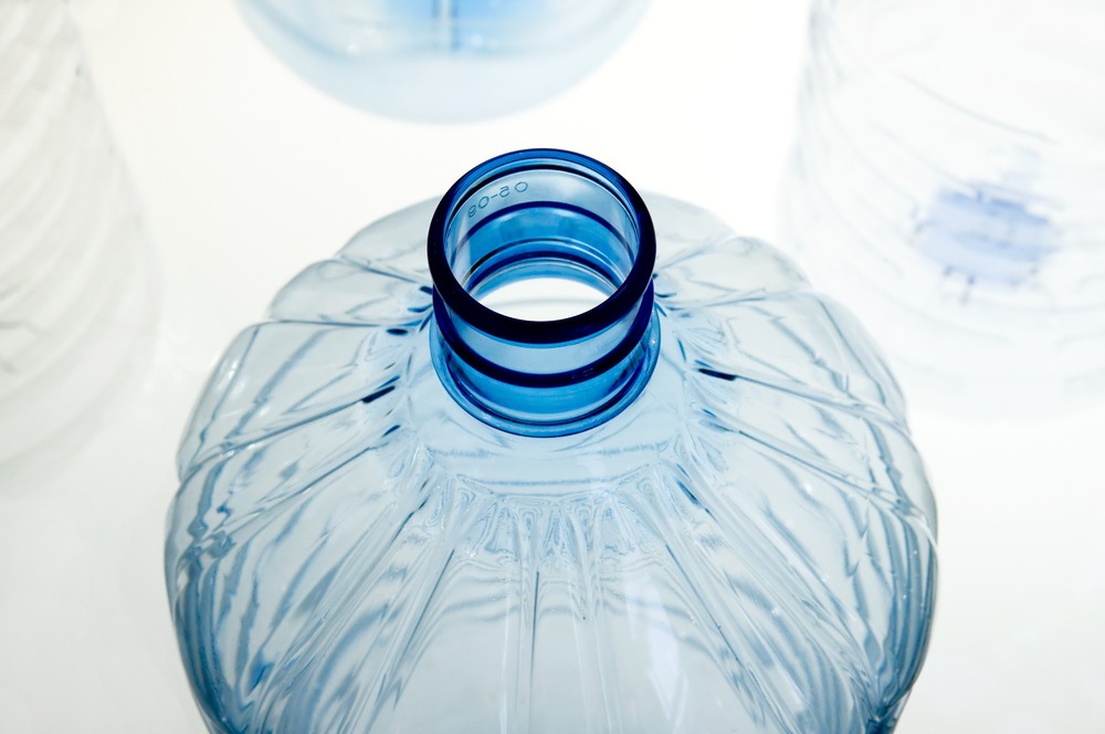 boca de botella de plastico